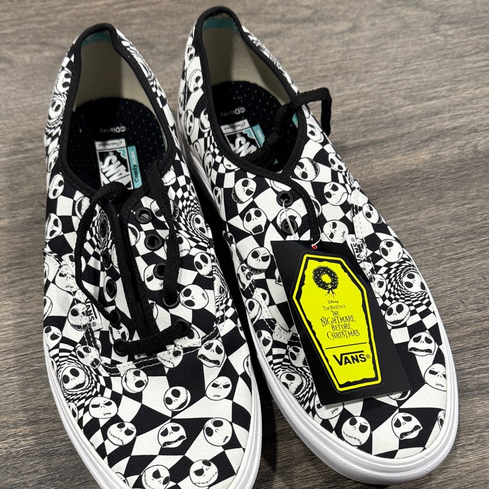 Vans X Disney X Nightmare before Christmas comfycush Authentic